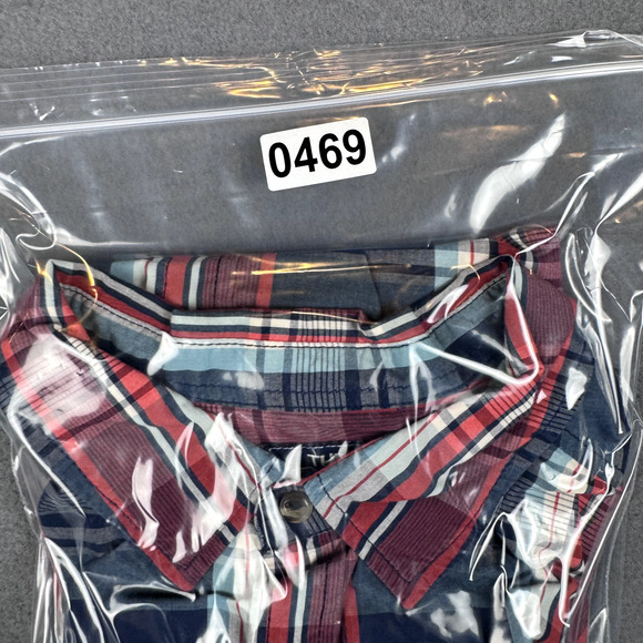 The North Face Shirt Mens XL Red Blue Plaid Lightweight Button Up Short Sleeve - Picture 8 of 8